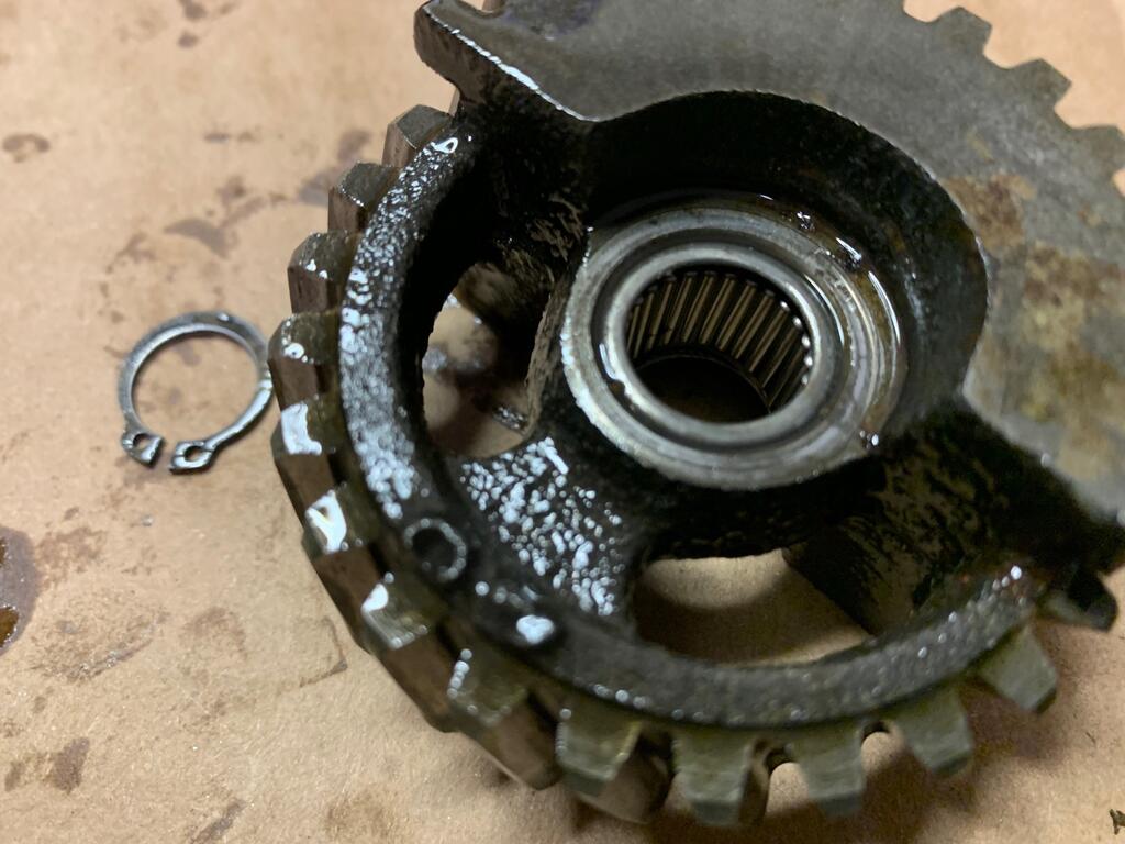 Gears-2.jpg.f3f7b59b60c81fafe72d007e8e68c4e4.jpg