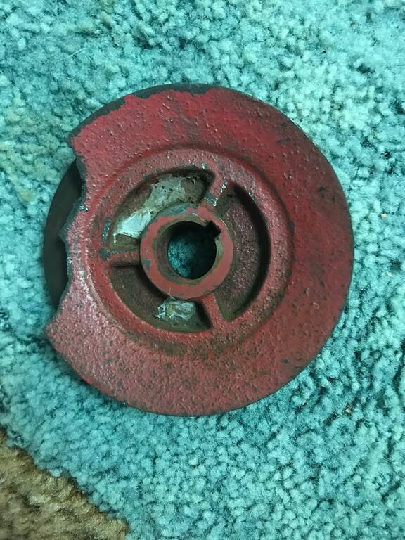 428198753_broken4inchpulley.JPG.1e3574c0bd9475d64e1dce035d81fee1.JPG