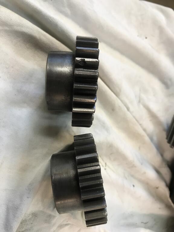 777636628_axlegearswithworstspot.JPG.c61618ef0814441ed2065707c67ba2d1.JPG