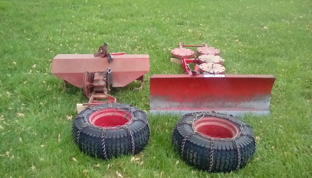 Wheel Horse 314 8speed with attachments Wheel Horse for Sale