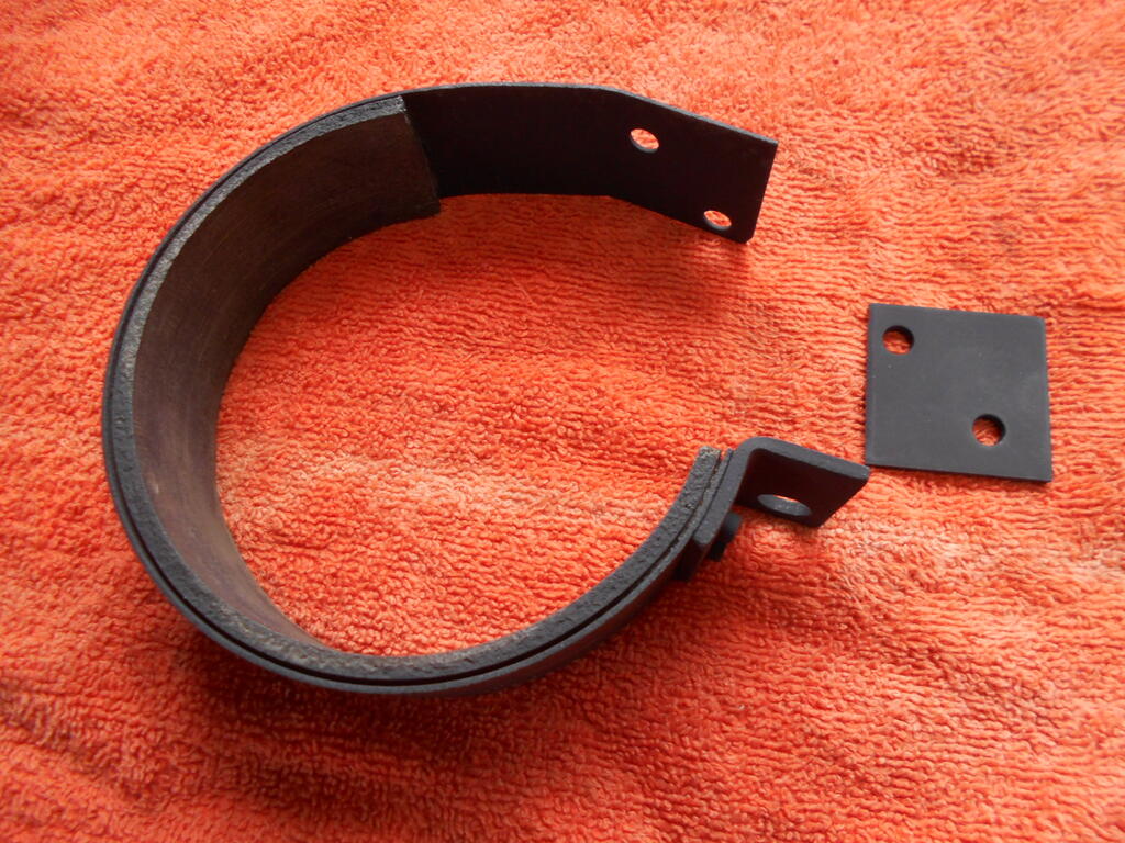 1021200153_Brakebandandplaterepainted1.JPG.5cd1cbf1d49e8966009e6fed0e511173.JPG