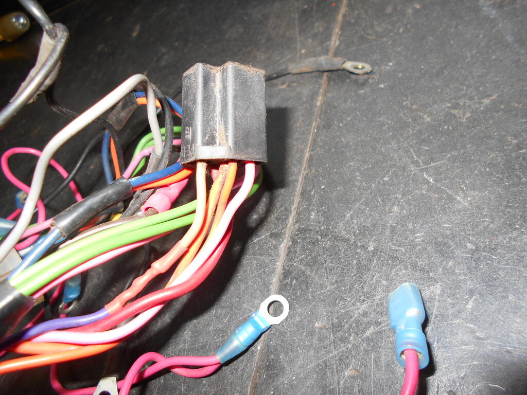291738707_Ignitionswitchconnector.JPG.9156e108133eba307044b0c64dcfe051.JPG