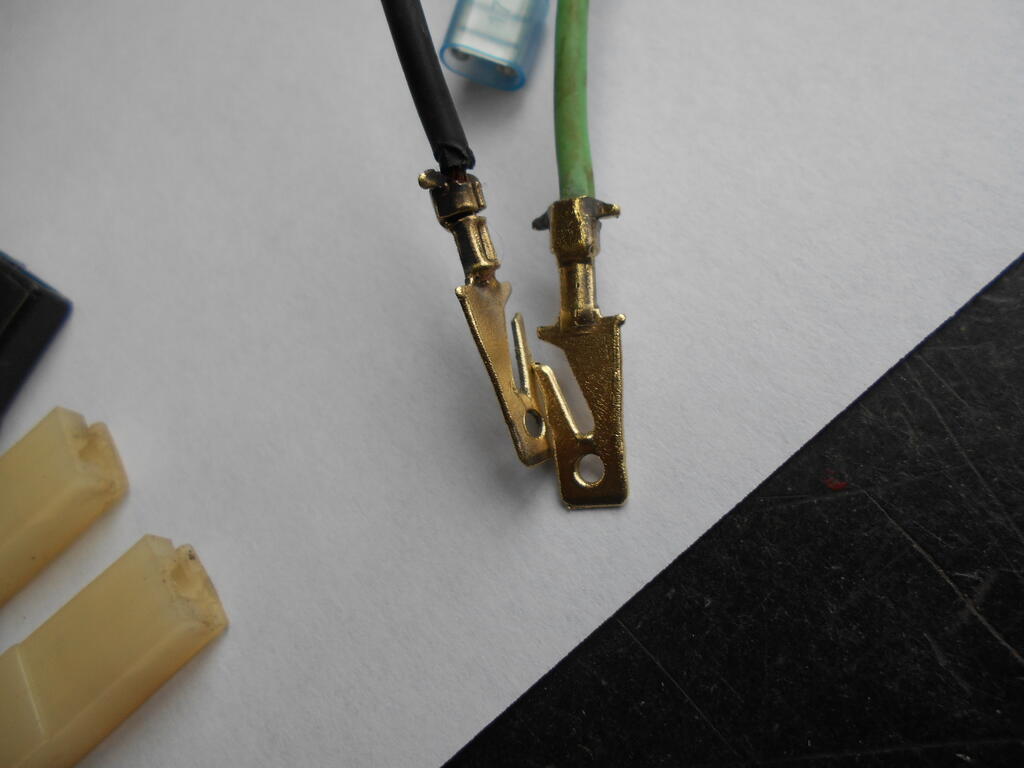 1126500125_Wireharnessconnectorspolishedandcleaned.JPG.78fd0b442b03247c7bd8be1fbd9a2974.JPG
