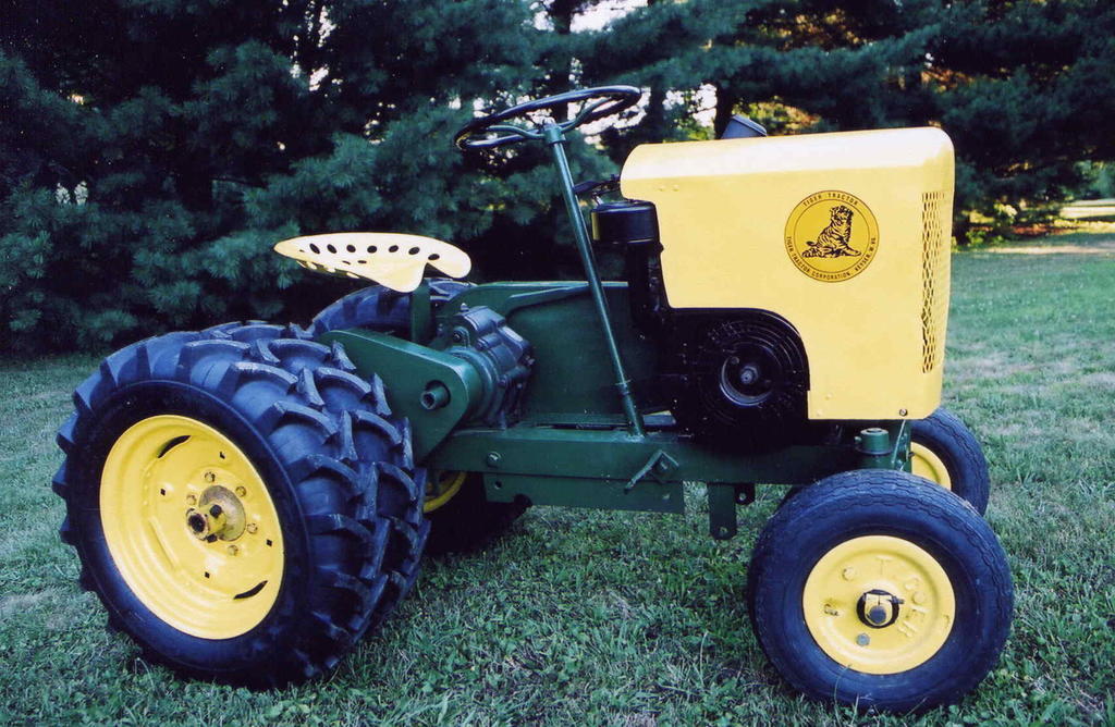 1583652593_tigertractor.jpg.9fe85cb326b4837b62cbce07bcb4fa52.jpg