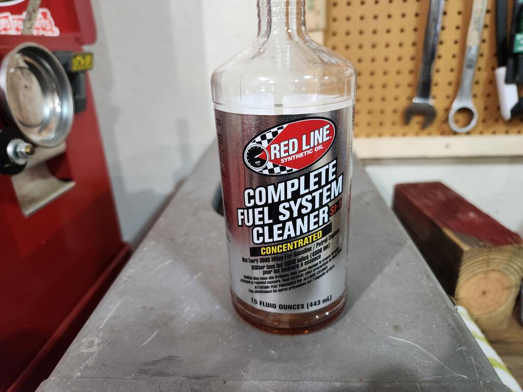 2025098916_RedLineInjectorCleaner.jpg.d06c28e8c166e2ebc0492edb19d07e47.jpg