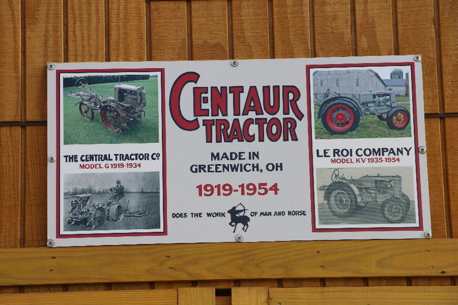 922132868_CentaurTractorbanner.jpg.3a2c2fd302b9bd1b4694e37953085c48.jpg