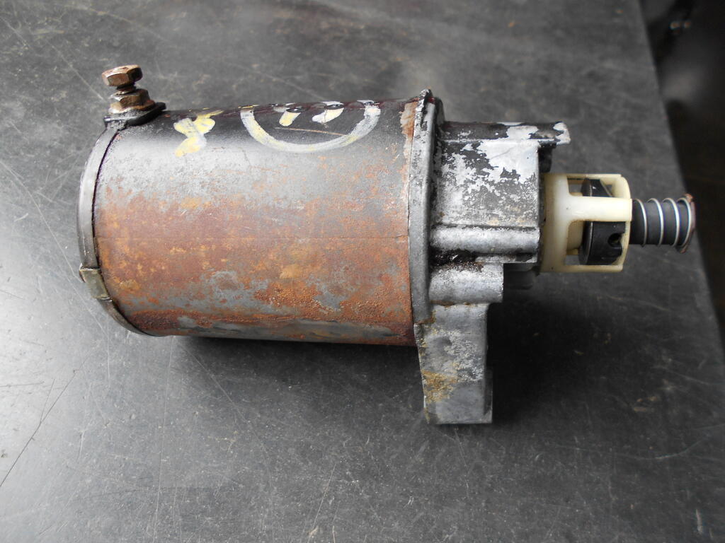 391894948_Starterasremoved2.JPG.fcb658802586e531172578f7e2d3deaa.JPG