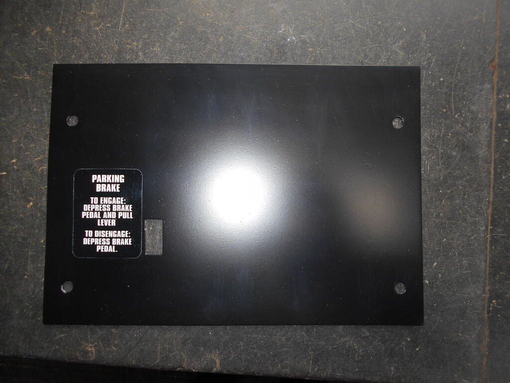 1319192261_Parkingbrakedecalapplied.JPG.93c3e3945c63aac6e8b742fdaf7abc3f.JPG