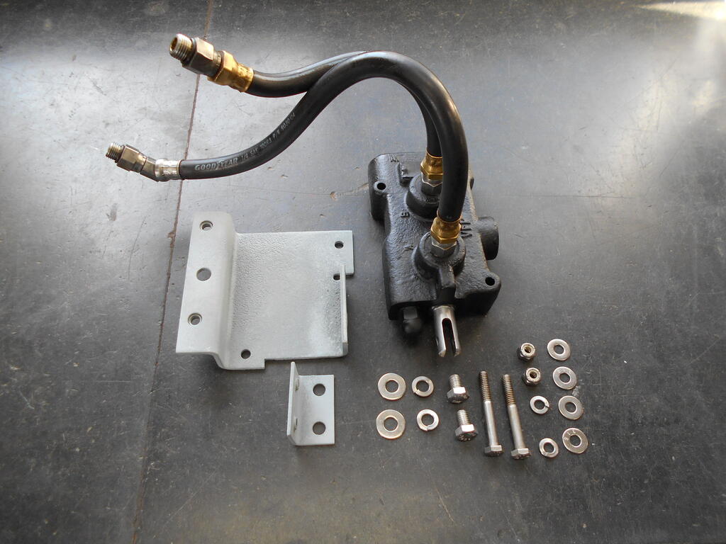 1988173945_Hydraulicvalveassemblyreadytoinstall2.JPG.97040528a14c8b5f3035a9f6f8ff10d8.JPG