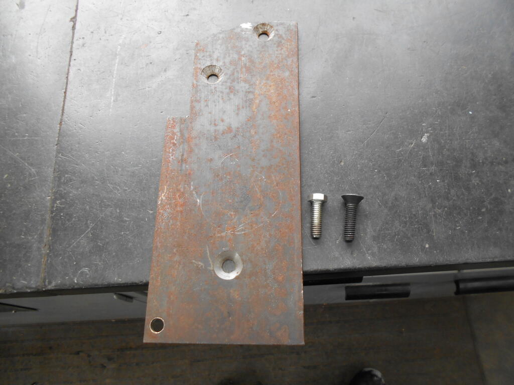 107550967_Platewithhardware1.JPG.03556b7b8ab3a0abdfd753d2821695bb.JPG