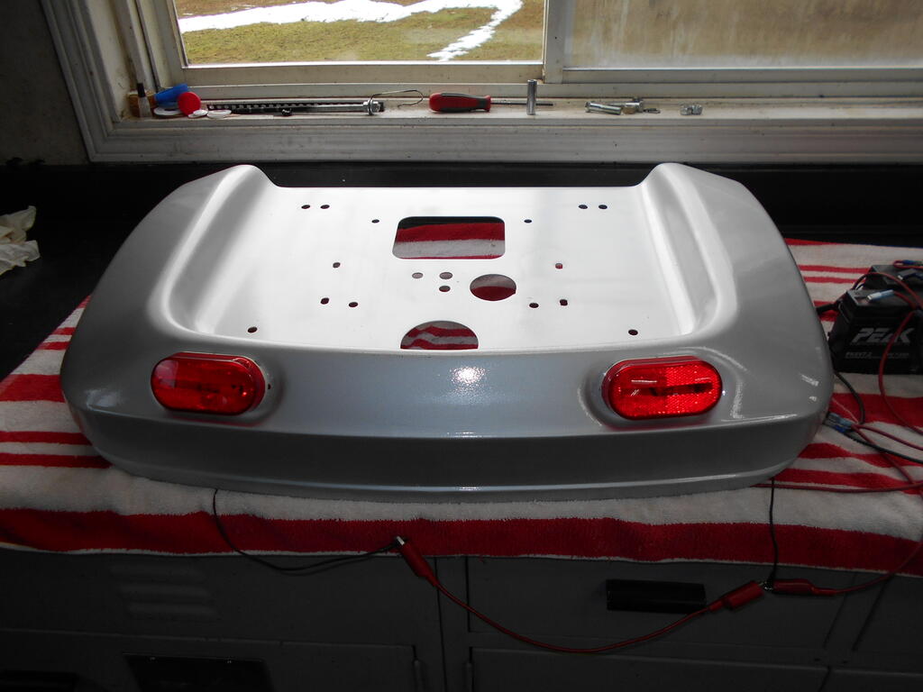 1282857542_Taillightcoverson.JPG.1f13c43fcf61c22cbe4d8fceb2f974f4.JPG