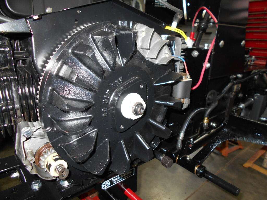 184306672_Flywheelinstalled.JPG.65284257ebb65240ae405aed6f4c0bc1.JPG