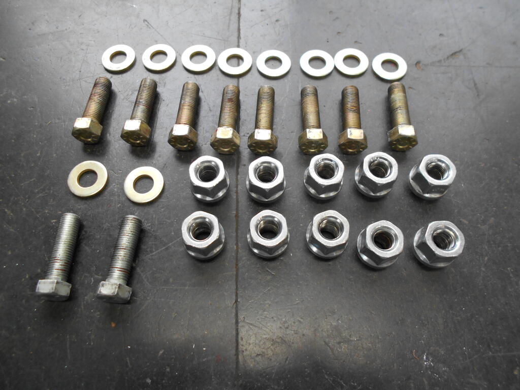 1900920417_Wheelstudboltsreadytoinstall1.JPG.2faad70bd85e3a0f82188ce2f13f07d8.JPG