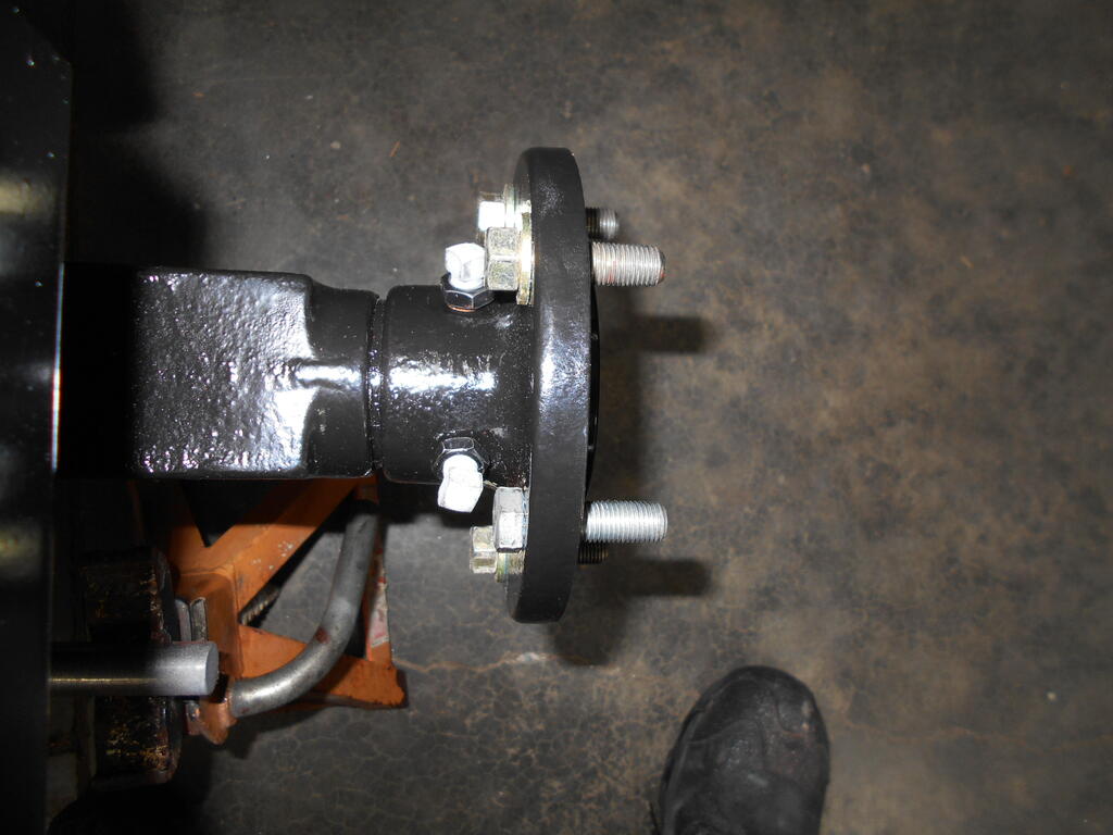 2065937392_Hubsetscrewsandlocknutsinstalledandtorqued3.JPG.4ec04bf473b429cd383c05523e19ae93.JPG