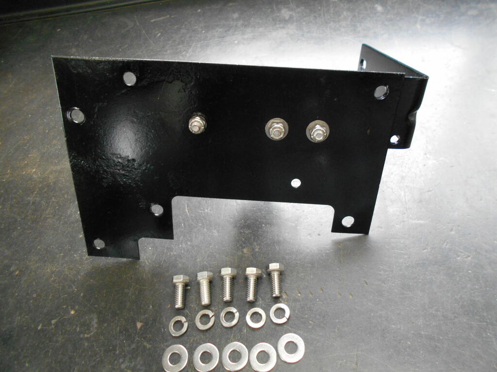 2066607191_Guardbracketandstartsolenoidboltedtofrontplate2.JPG.07aef32de1d7fb5b5f3f2e28a5ee6383.JPG
