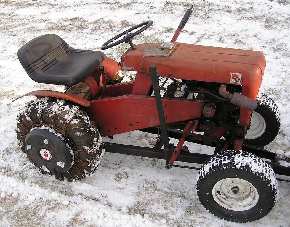 Tractor Ag tires 2.JPG