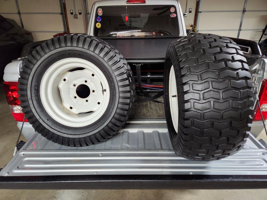 253836589_2310.50tires.jpg.47d09776f3e3fb9d9dcf6479391c7790.jpg