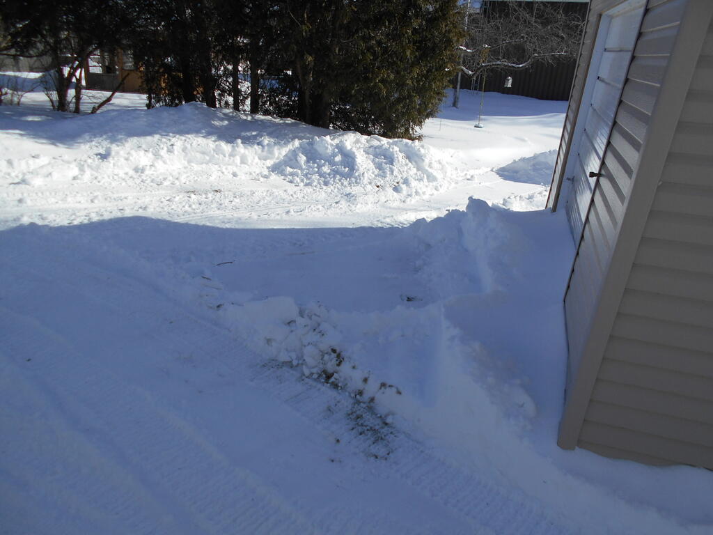 946417680_Snowplowing20252.JPG.19450dad45ec246b1cc09a17c07e1a91.JPG