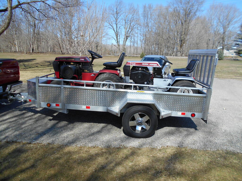 81563560_Tractorsontrailer4.JPG.e7529941aa3e847cdccd26b393a17ca4.JPG