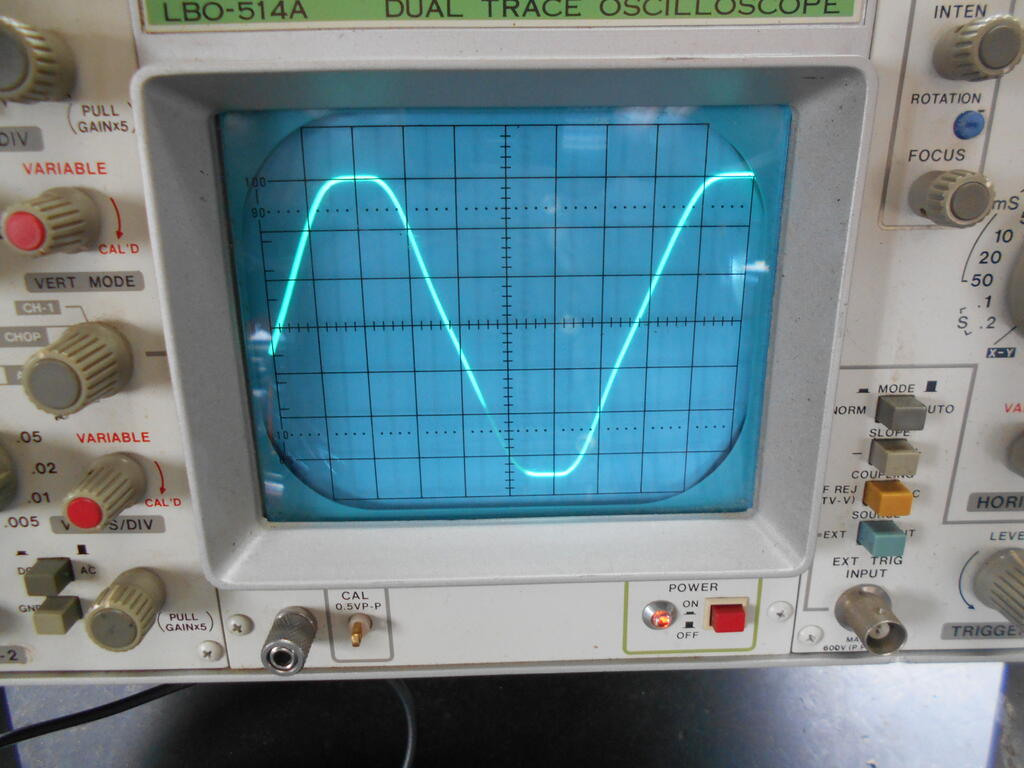 860817128_Linewaveform.JPG.9ee2304ab3c24fc000498ba407359b01.JPG