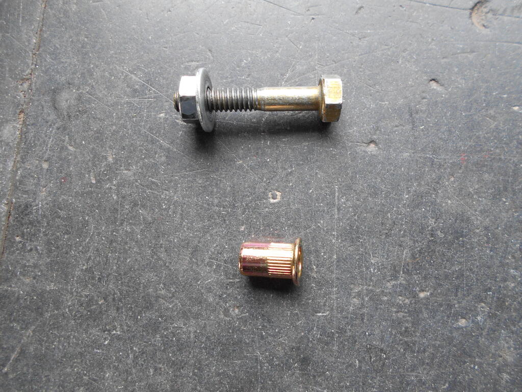 1136837179_Rivnutwithinstallationboltnutandwasher1.JPG.7818308d70c77bb4cde85f1927f57c37.JPG