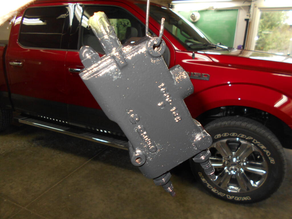 1377289399_Hydraulicvalvepainted1.JPG.5521dfd728cc5b11646eafed1823f540.JPG