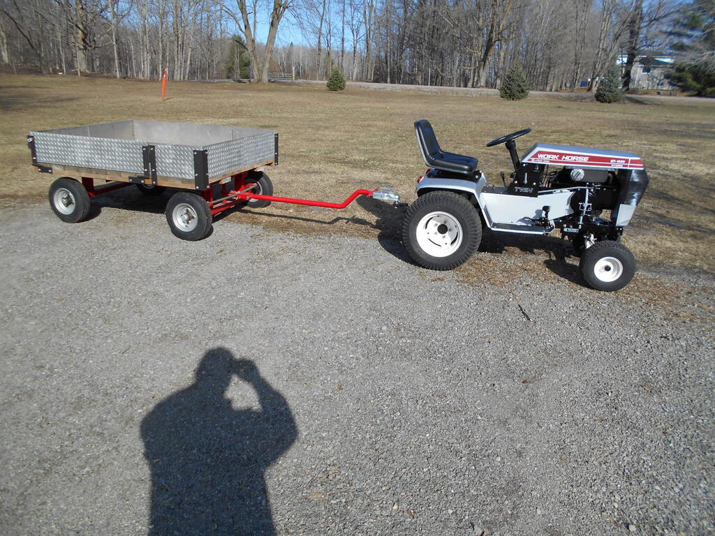 1296299496_Workhorsehookedtowagon1.JPG.3977761ad981ad9135b207e6953e90db.JPG