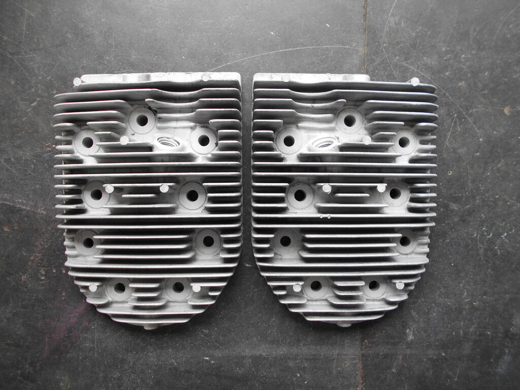 1942264670_Beadblastedcylinderheads2.JPG.a476b3efabc0b0c4e9c6029ccea51da5.JPG