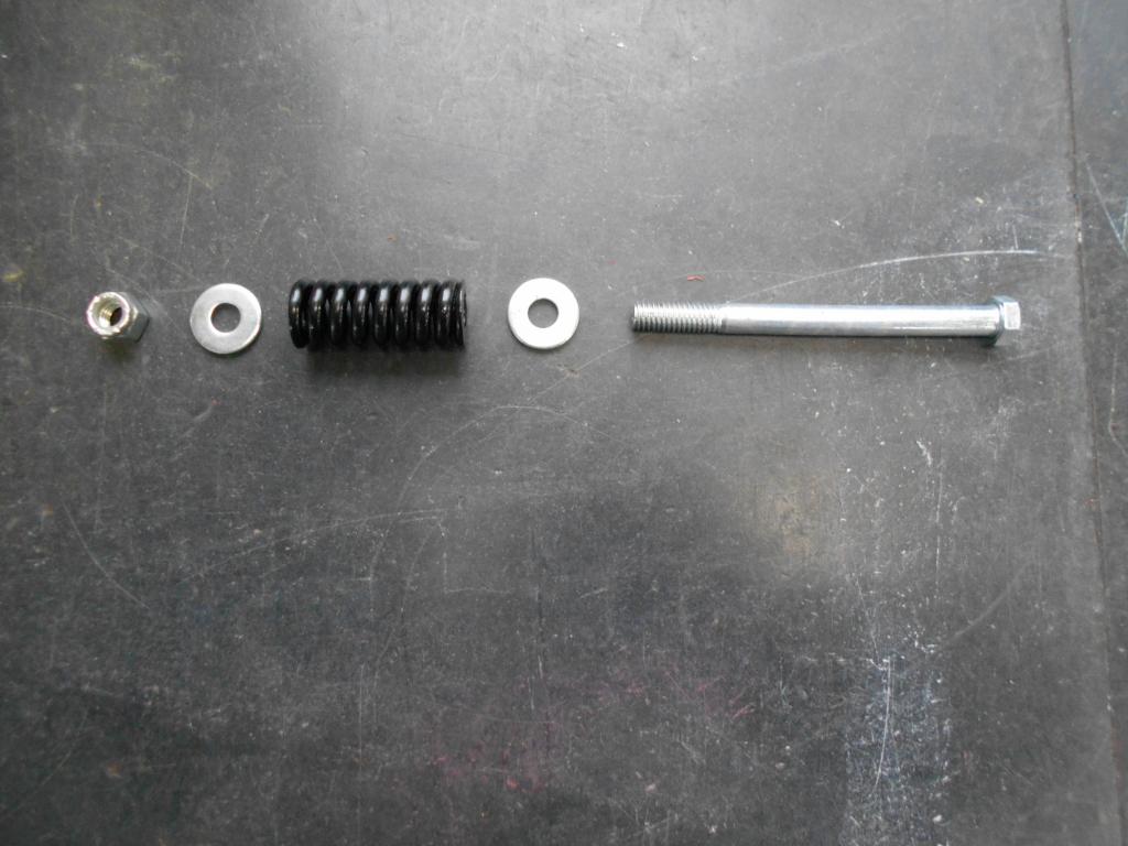 102270518_Brakespringandboltassemblyreadytoinstall.JPG.1059f1e3f277d3e40b430e5192ddcaee.JPG
