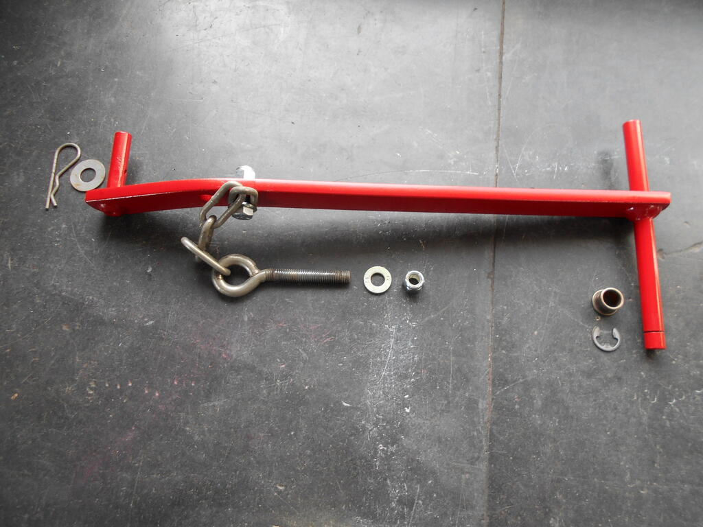 1717330483_Liftbarandchainassemblyreadytoinsall.JPG.9eb1657cb44c64d229a084d9ed9930a5.JPG