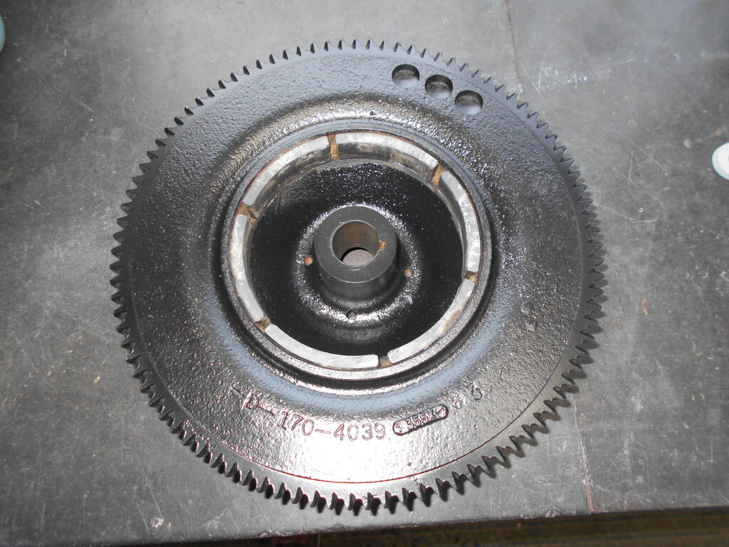 2067166565_Flywheelinstalledbutnotbolted3.JPG.9382cee994a9c830e056a01e4b338153.JPG