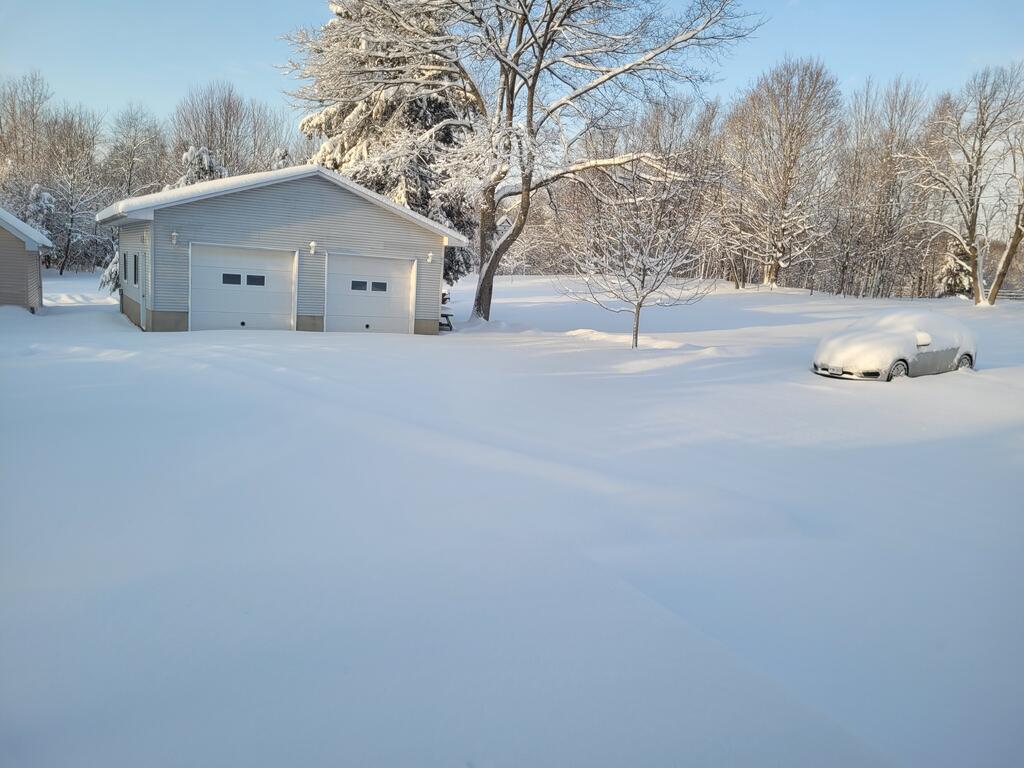 Dec_11_2025_snow_2.jpg.f4cdb40f4fd9f8bf85e66ed244d28499.jpg