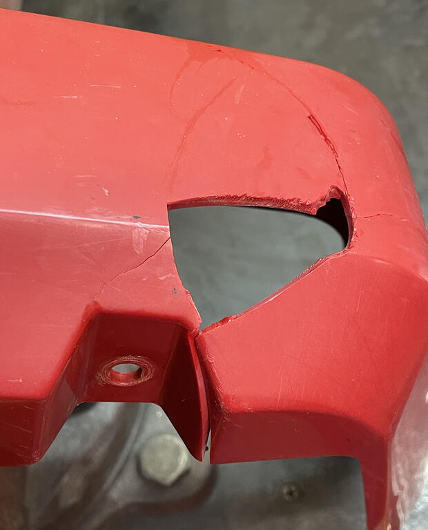 broken-bumper-1-smaller-image.jpg.56db229e8a705234874058c4d46442a4.jpg