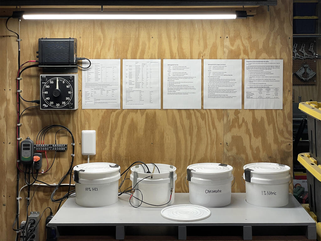 electroplating-bench-1-reduced-size.jpg.737d6dd3933d13bd38a5870c45dd65e4.jpg