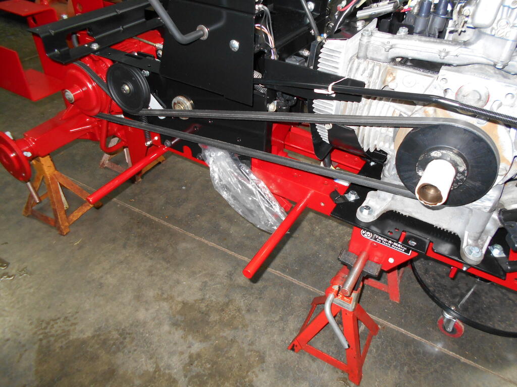 1088367457_Hydrodrivebeltfullyinstalled1.JPG.43a7fc116cf987eac2393c7fe0fe3737.JPG