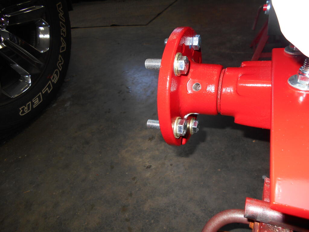 1472783463_Leftwheelstudboltsscrewedinandtightened2.JPG.9d3a14eea21f1800e886b4d6f0d39f4b.JPG