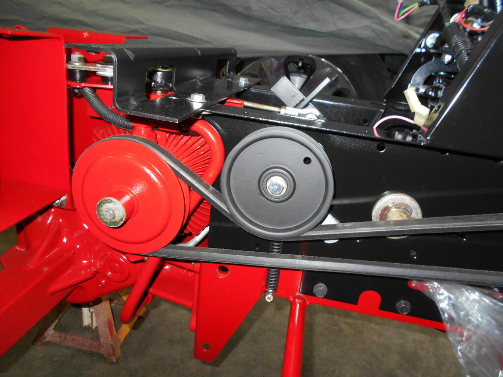 1533231151_Hydrodrivebeltfullyinstalled2.JPG.e2b42aa25aa914e67f6d6fee8679148a.JPG