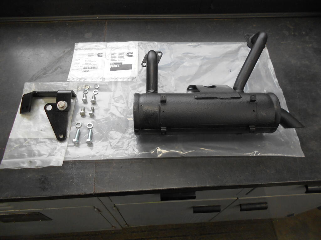 2087850461_Mufflerreadytoinstall3.JPG.d2b0ffb1cca93d9832b83ab763e1212e.JPG