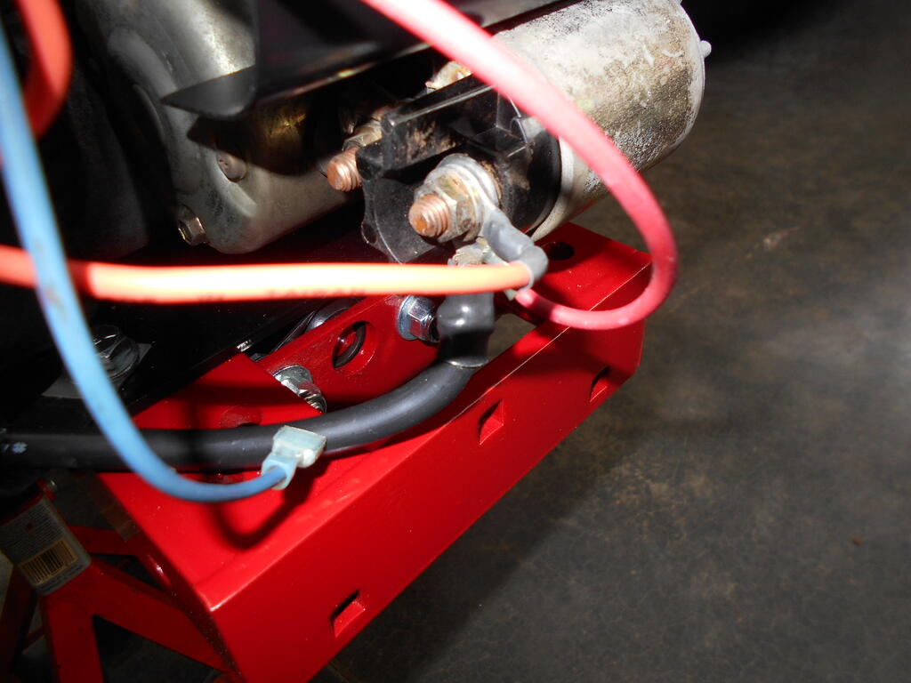 595535661_Startermotorsolenoidwireretainingnutinstalledandtightened1.JPG.247d41922f54cbb3859ee24696778569.JPG