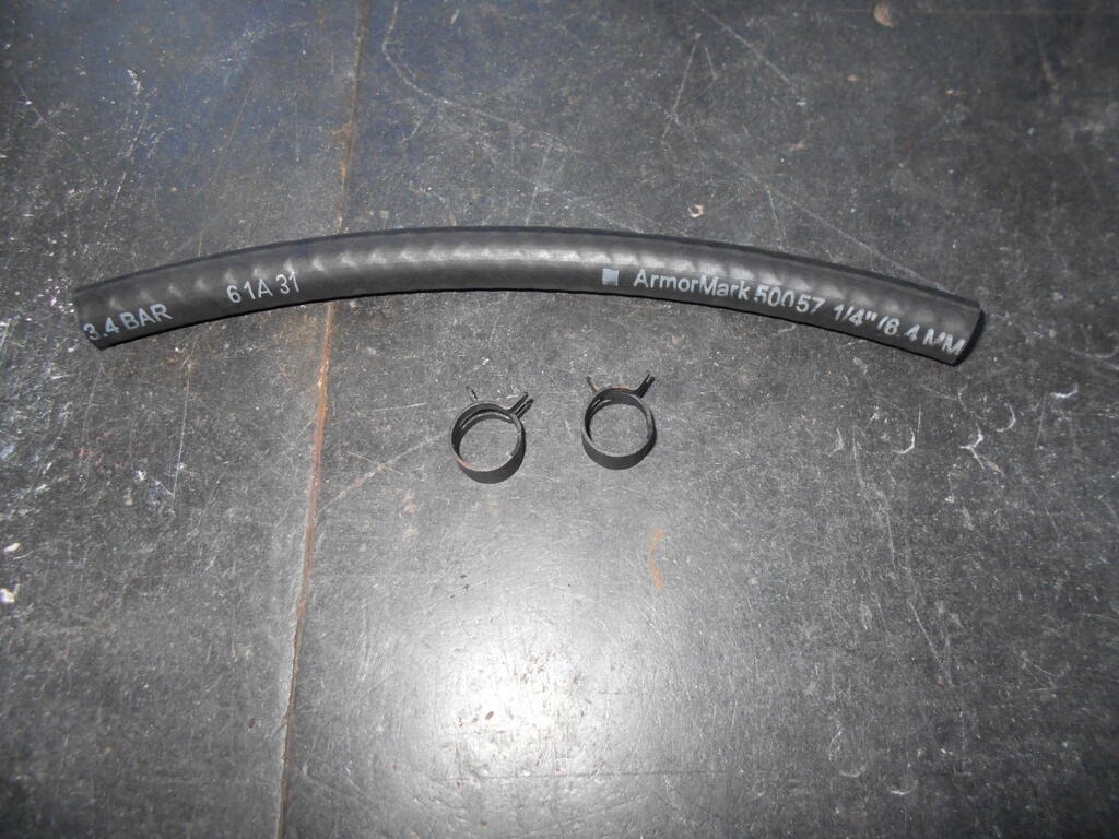 778145364_Carbtofilterfuellineandclampsreadytoinstall.JPG.9d900d7b64cb1cb83f93308f76cf0a37.JPG