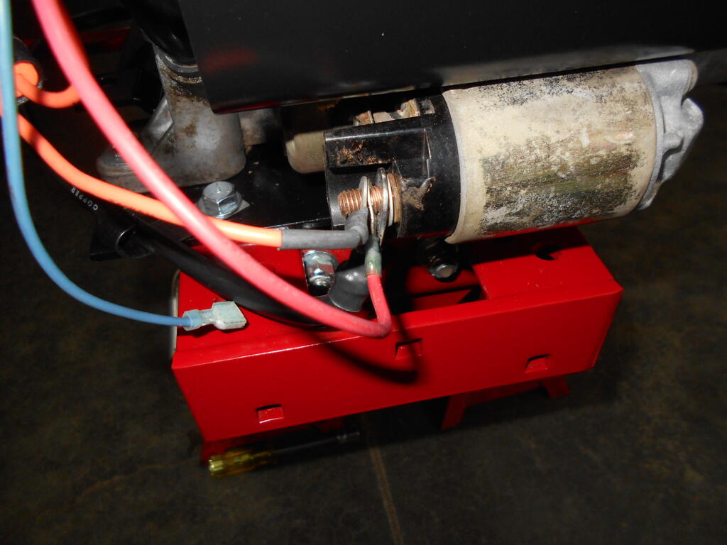 863661766_Startermotorsolenoidbatterycablechargewireandwireharnessfeedwireinstalled2.JPG.a9f6f0bbaa73cf0273f21babfe43ae69.JPG