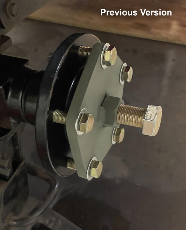 previous-version-of-hub-puller.jpg.10998677f6f6c88afe32987ed3288dbf.jpg
