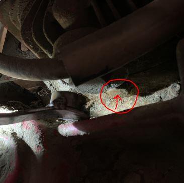 1169797090_CaptureEaton7oildrainplug1.JPG.5264d770ad22af59e501f1147f9e8696.JPG