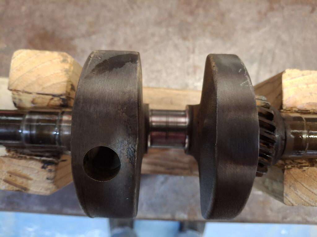 crank_4.jpg.98afe320a9ce5c88e8bcfcf6f00f86ed.jpg