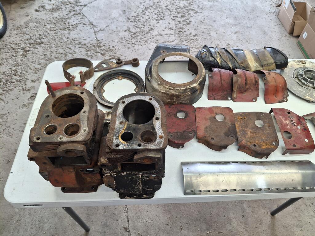 parts_1.jpg.104bed6405eb032f2586b39f77019d9f.jpg