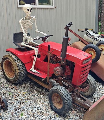 bonestractor.jpg.431c5a74e0b242e72ff1de0222c9ec30.jpg