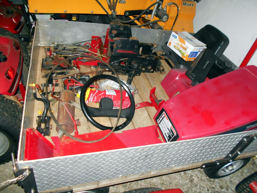 2076392099_Trailerloadofparts2.JPG.ff60455a6c5a85e7b962a8910214b2a9.JPG