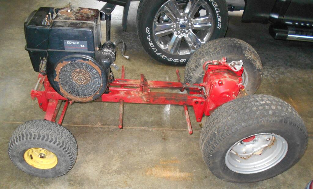 328204496_Tractortorndown2.JPG.5ee554fa16dca17fc1ee9e280c6a735b.JPG