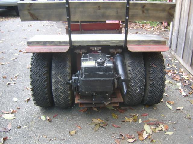1181361465_2seaterrearend.jpg.810af817380e7e23bc042c053b22f9bf.jpg
