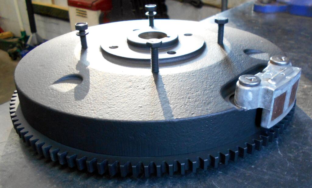 521190121_Flywheelpainted3.JPG.7de2bcb9578c974c4de47f795a3102d2.JPG